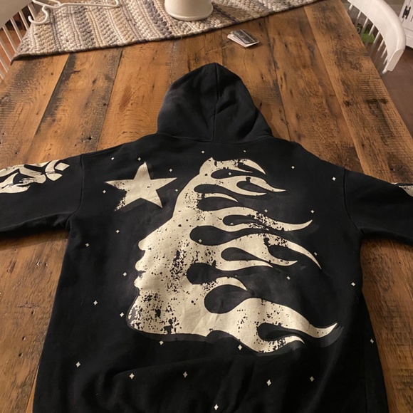 Hellstar hoodie - Picture 2 of 7
